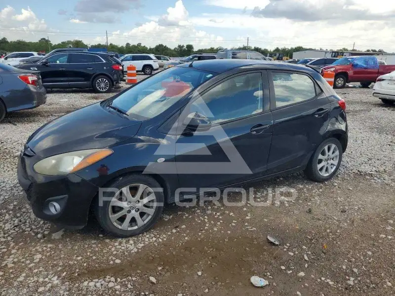 2014 Mazda 2 (Demio) photo