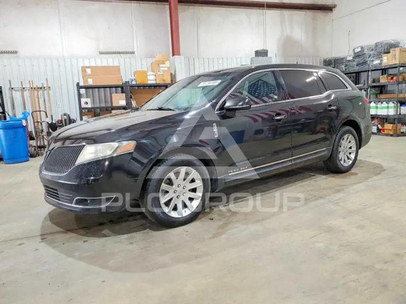2014 Lincoln MKT фото