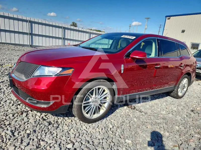 2014 Lincoln MKT фото