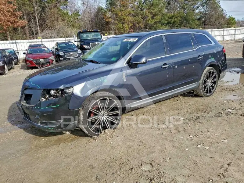 2014 Lincoln MKT фото