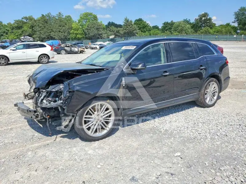 2014 Lincoln MKT фото