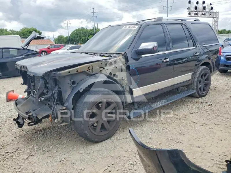 2014 Lincoln NAVIGATOR photo