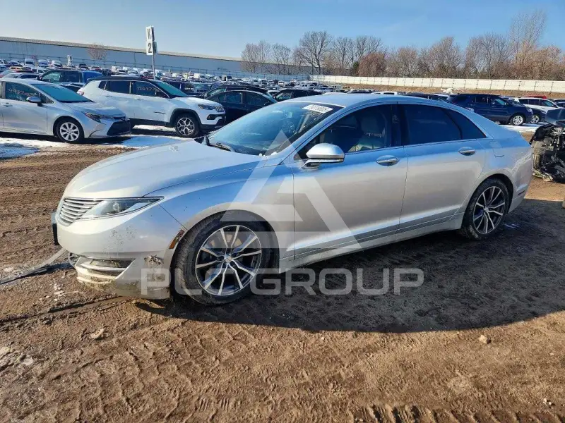 2014 Lincoln MKZ photo