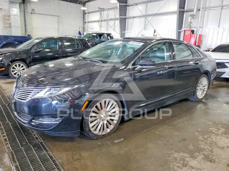 2014 Lincoln MKZ photo