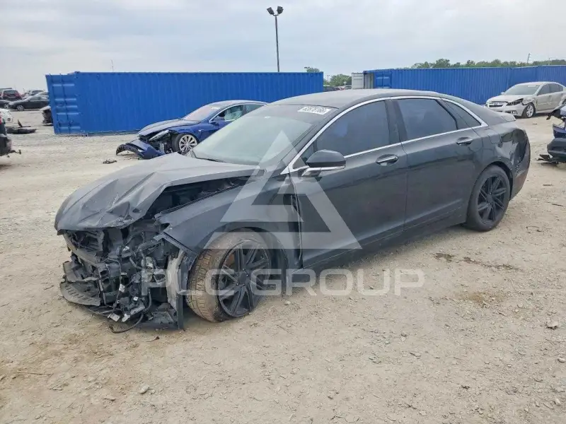 2014 Lincoln MKZ photo