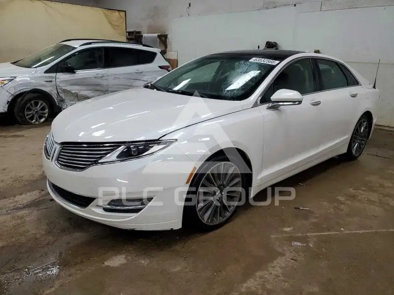 2014 Lincoln MKZ photo