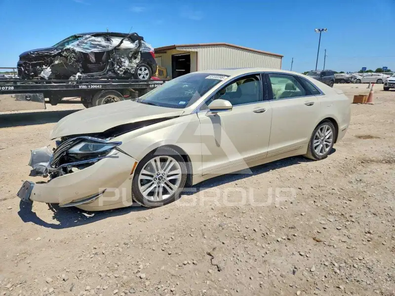 2014 Lincoln MKZ photo
