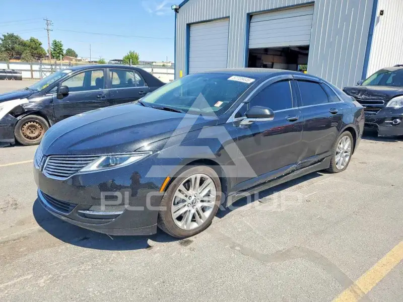 2014 Lincoln MKZ photo