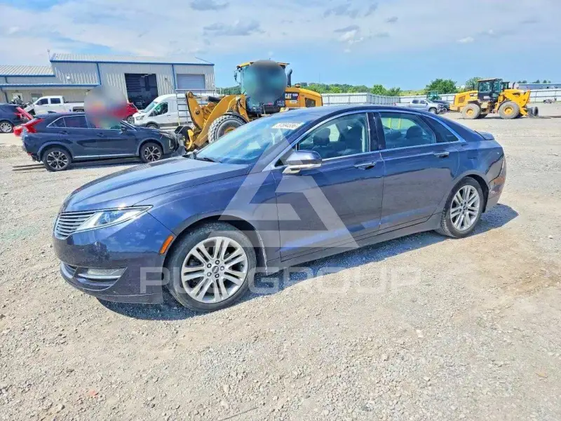 2014 Lincoln MKZ photo