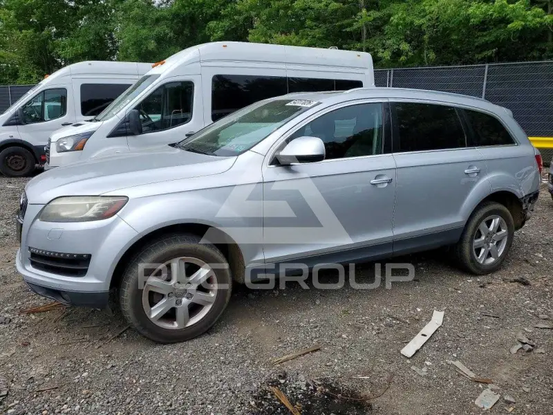 2014 Audi Q7 фото
