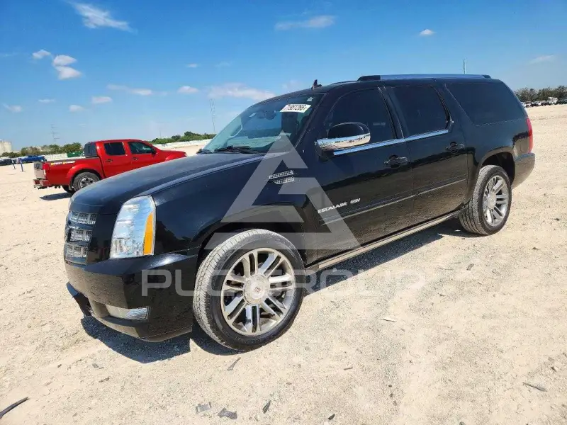 2014 Cadillac ESCALADE photo