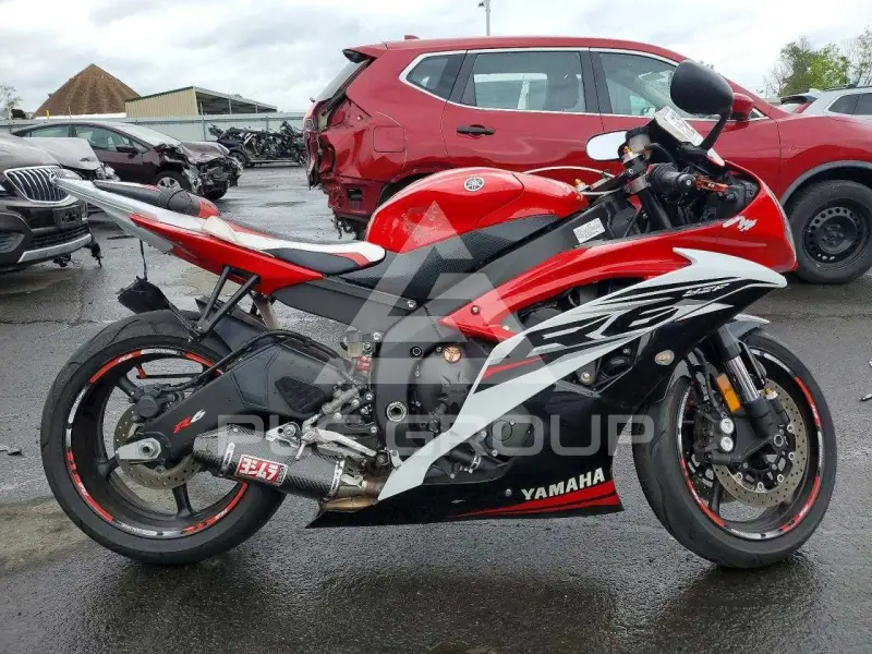 2014 Yamaha YZF600 фото
