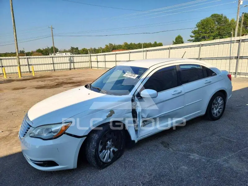 2014 Chrysler 200 фото