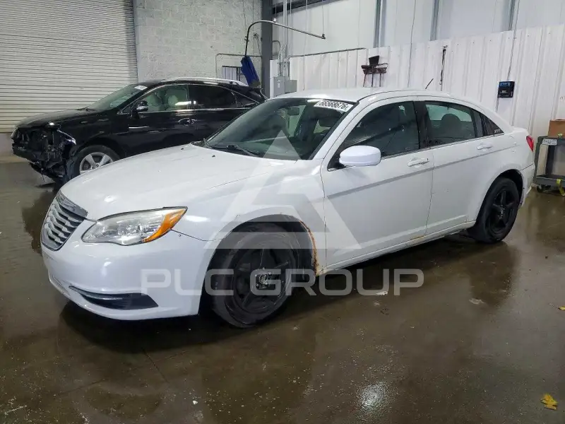 2014 Chrysler 200 фото