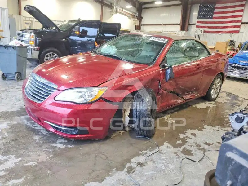 2014 Chrysler 200 фото