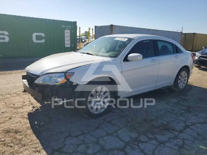 2014 Chrysler 200 photo