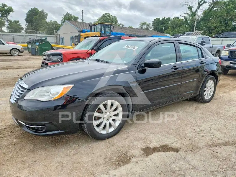 2014 Chrysler 200 фото