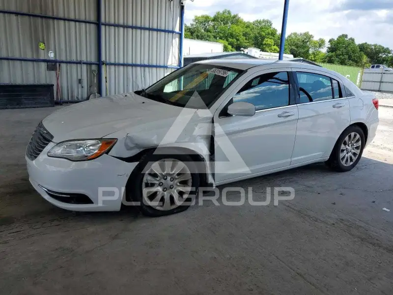 2014 Chrysler 200 фото