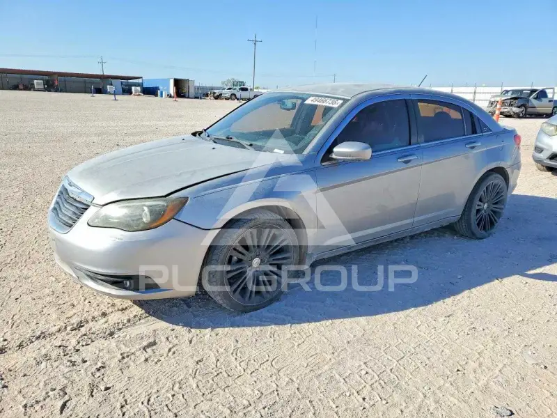 2014 Chrysler 200 фото