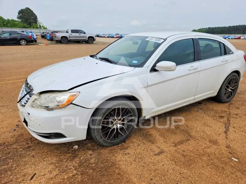 2014 Chrysler 200 photo