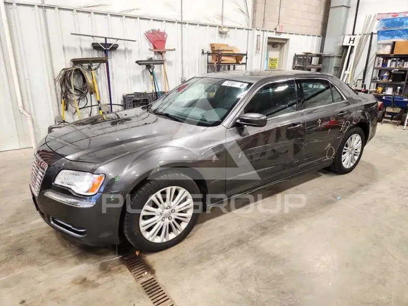 2014 Chrysler 300 photo