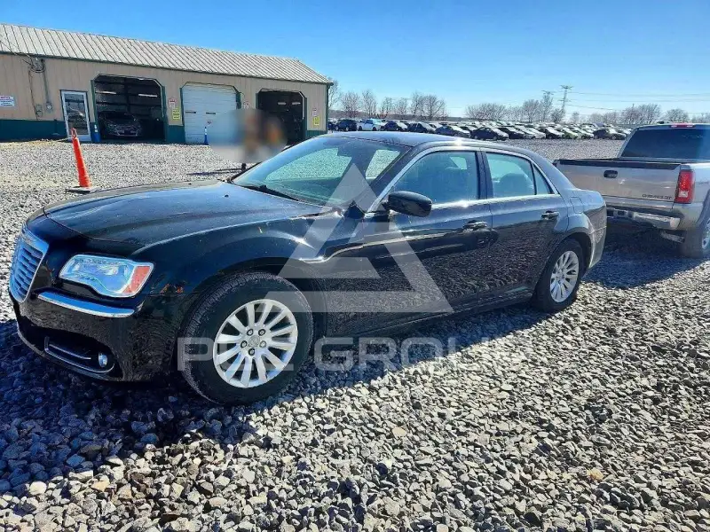 2014 Chrysler 300 photo