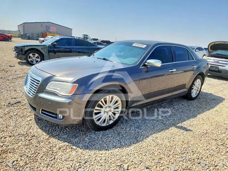2014 Chrysler 300 фото