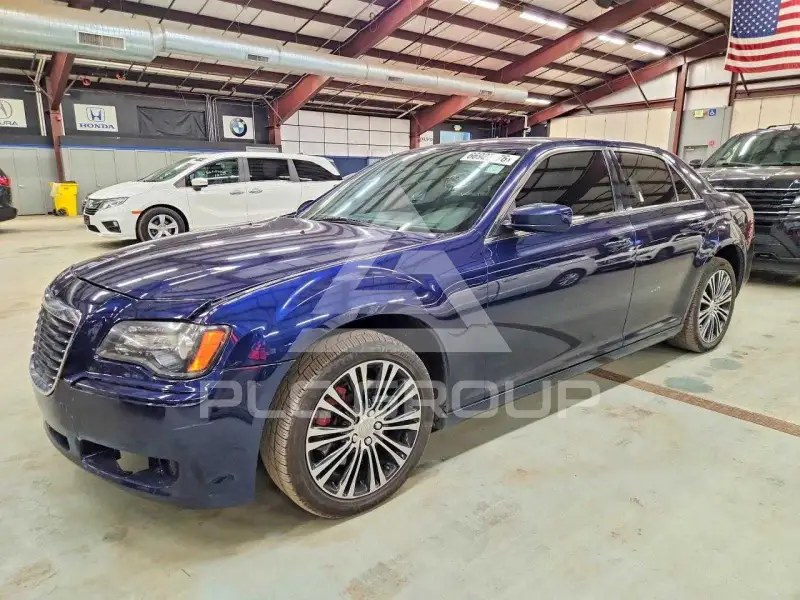 2014 Chrysler 300 photo
