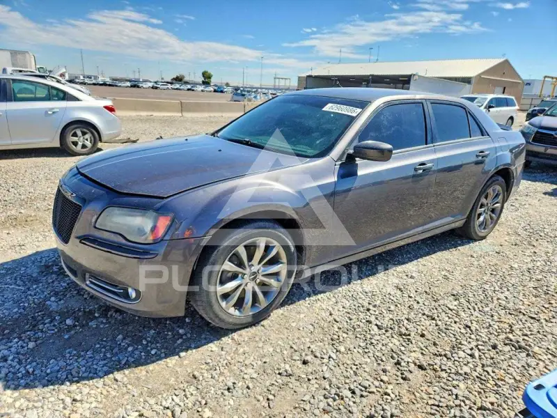 2014 Chrysler 300 фото
