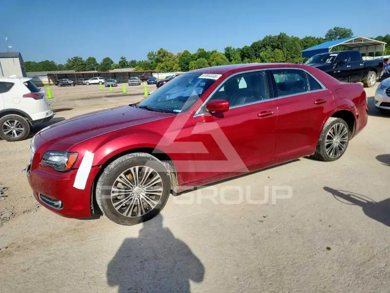 2014 Chrysler 300 photo