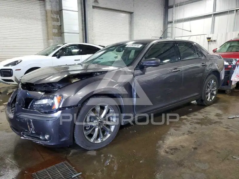 2014 Chrysler 300 photo