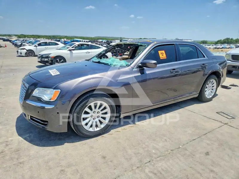 2014 Chrysler 300 photo