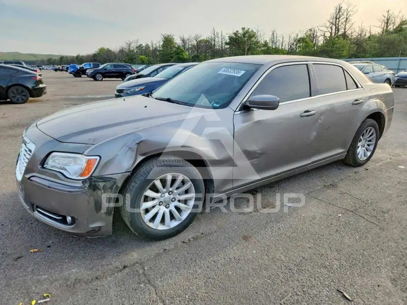2014 Chrysler 300 photo