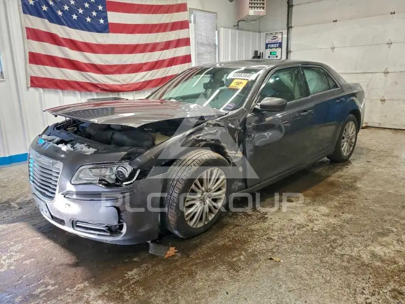 2014 Chrysler 300 фото