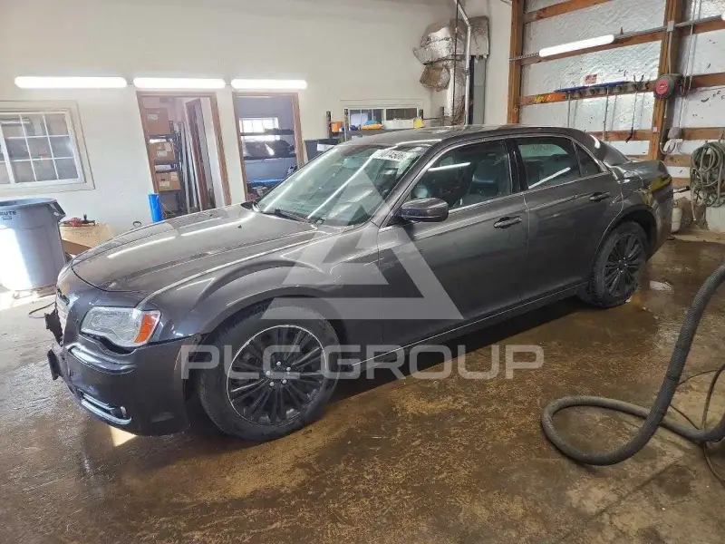 2014 Chrysler 300 фото