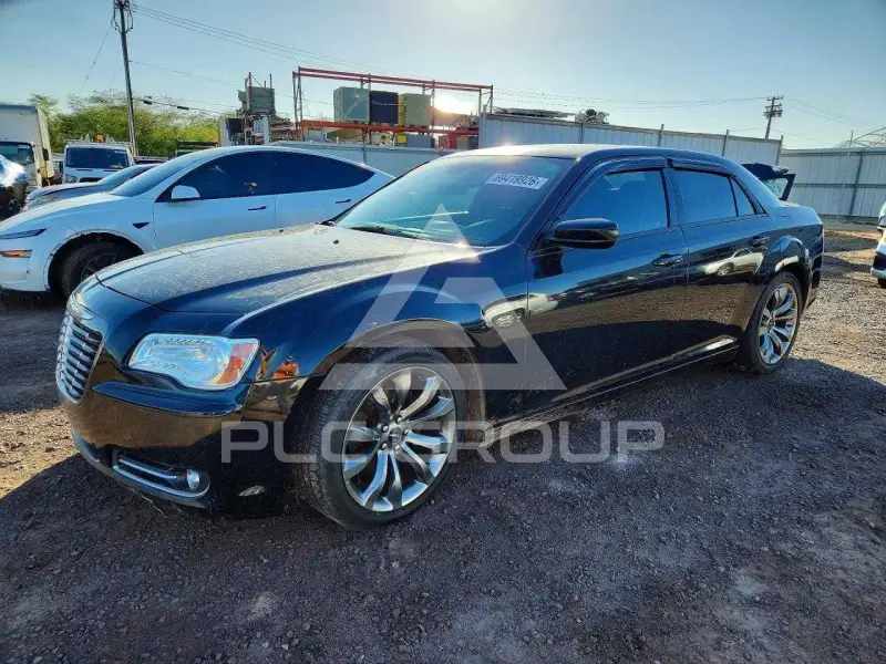2014 Chrysler 300 фото