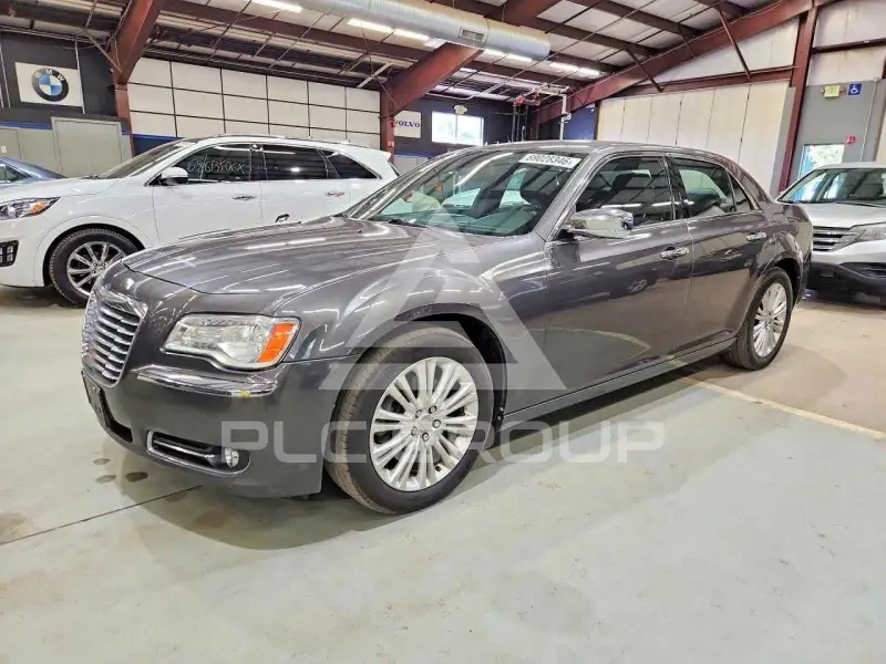 2014 Chrysler 300 фото