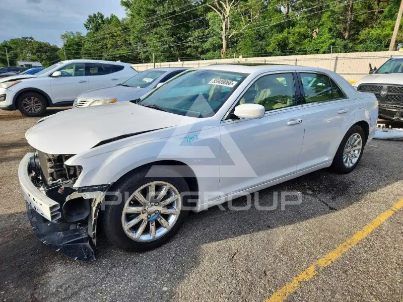 2014 Chrysler 300 фото