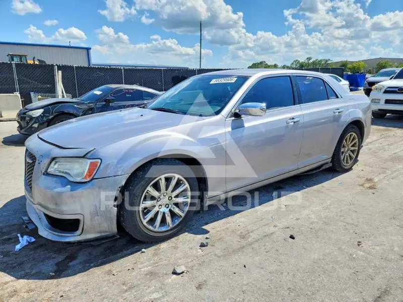2014 Chrysler 300 фото