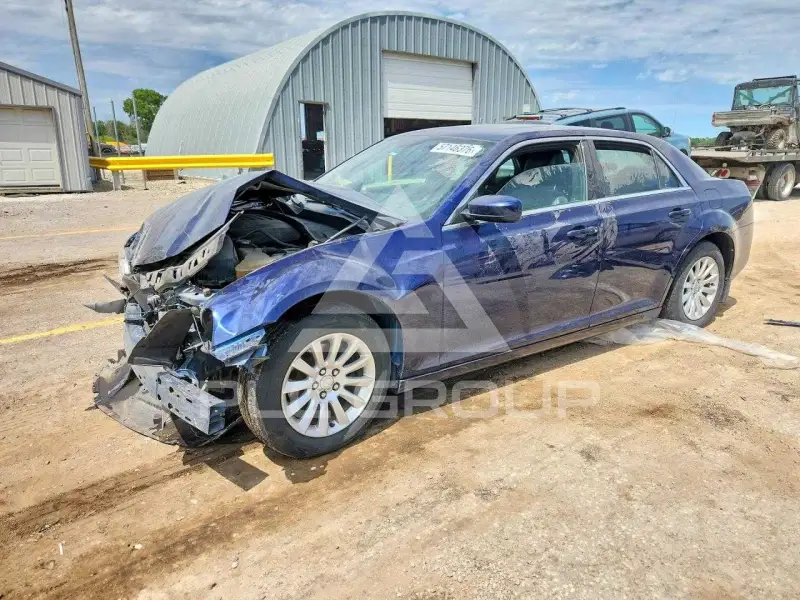 2014 Chrysler 300 фото