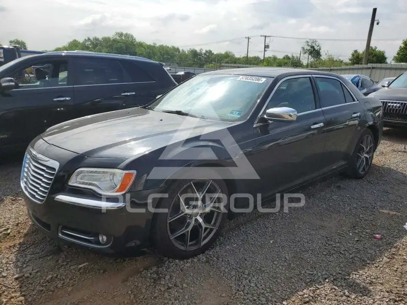 2014 Chrysler 300 photo