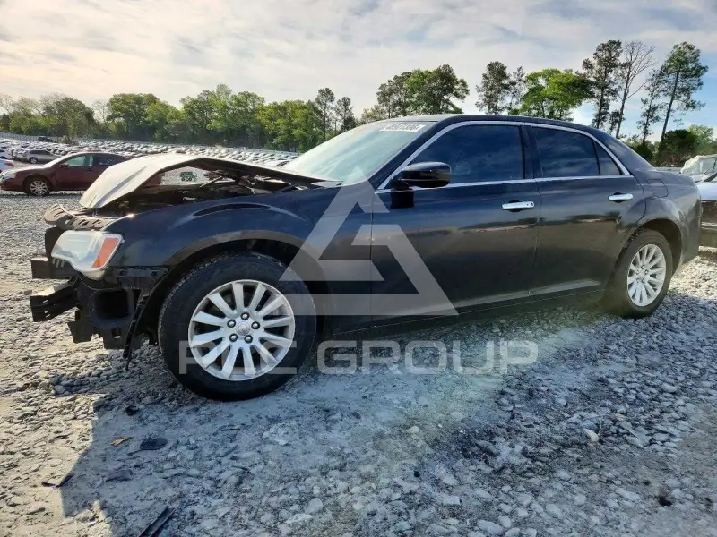 2014 Chrysler 300 фото