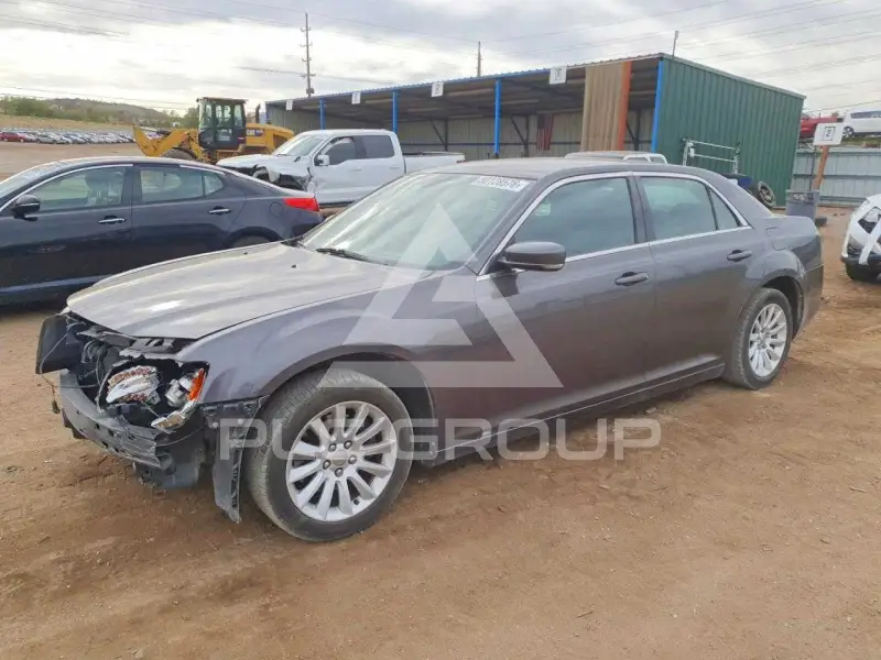 2014 Chrysler 300 photo