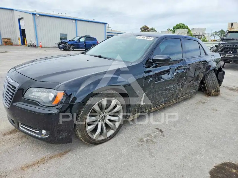 2014 Chrysler 300 photo