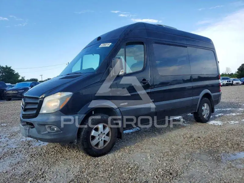 2014 Mercedes Benz Sprinter photo