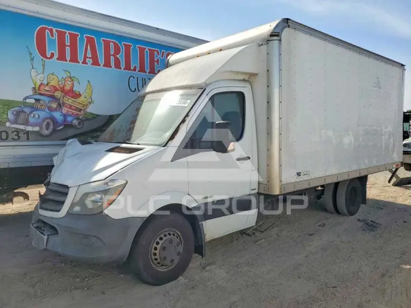 2014 Mercedes Benz Sprinter photo