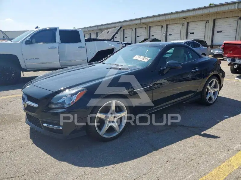 2014 Mercedes Benz SLK-Class фото
