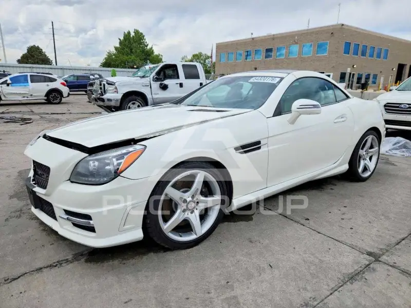 2014 Mercedes Benz SLK-Class фото