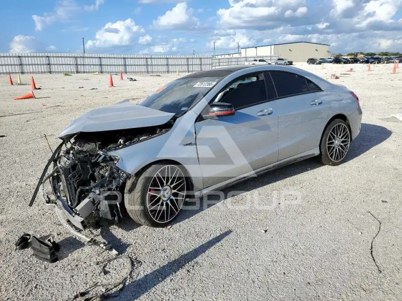 2014 Mercedes Benz CLA-Class фото