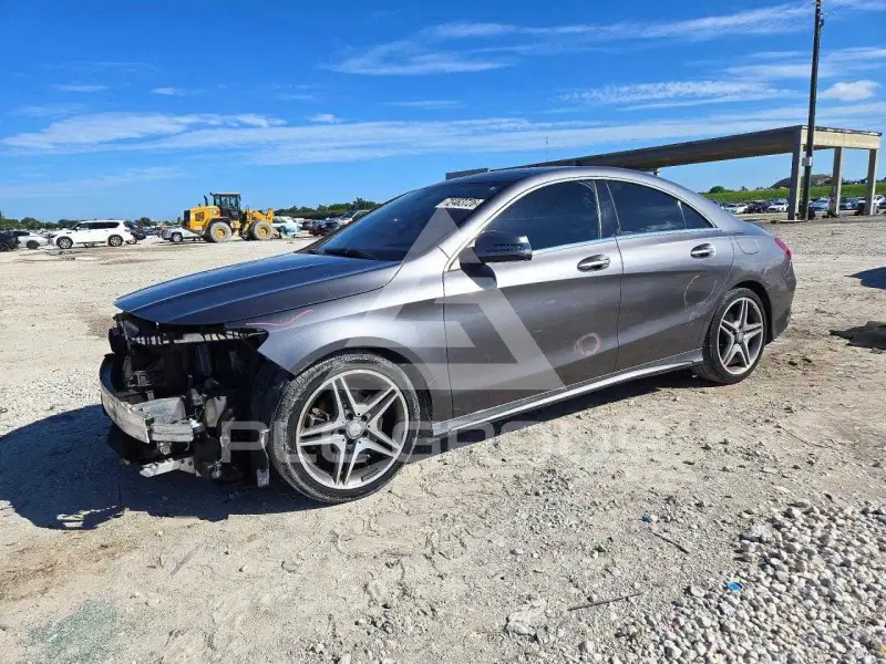 2014 Mercedes Benz CLA-Class фото